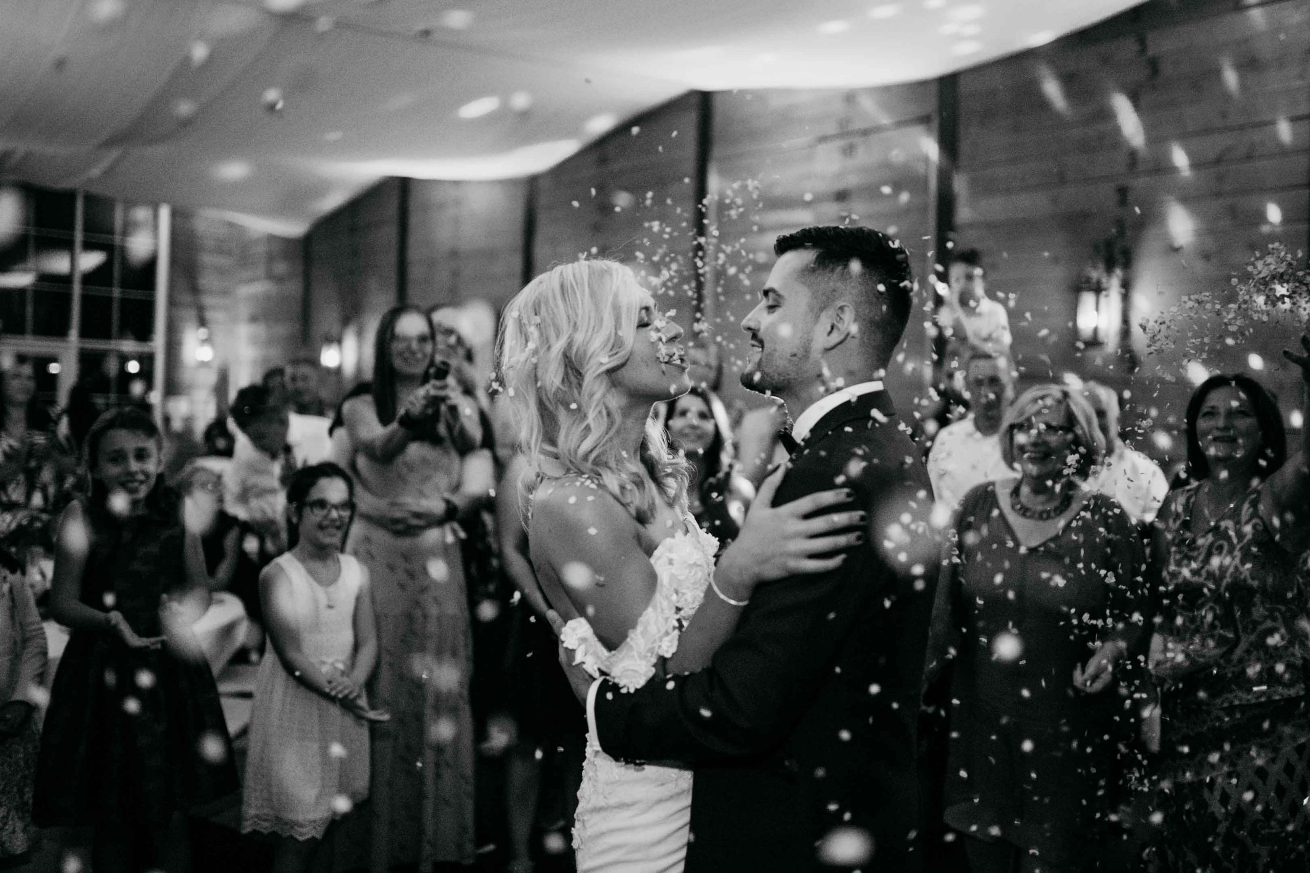 Hochzeit Hof Leutenecker - Hochzeitsfotograf Ludwigsburg - Hochzeitslocation Ludwigsburg-1