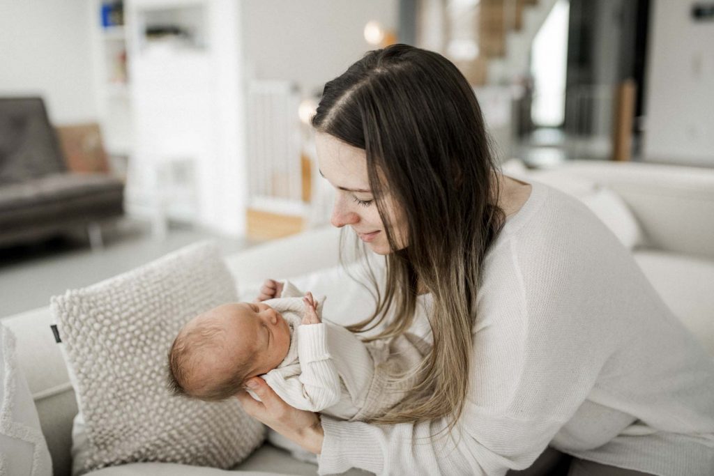 Babyshooting Stuttgart zu Hause