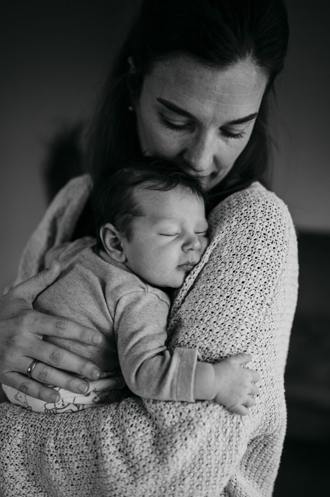 Natürliche Babyfotos zu Hause Stuttgart