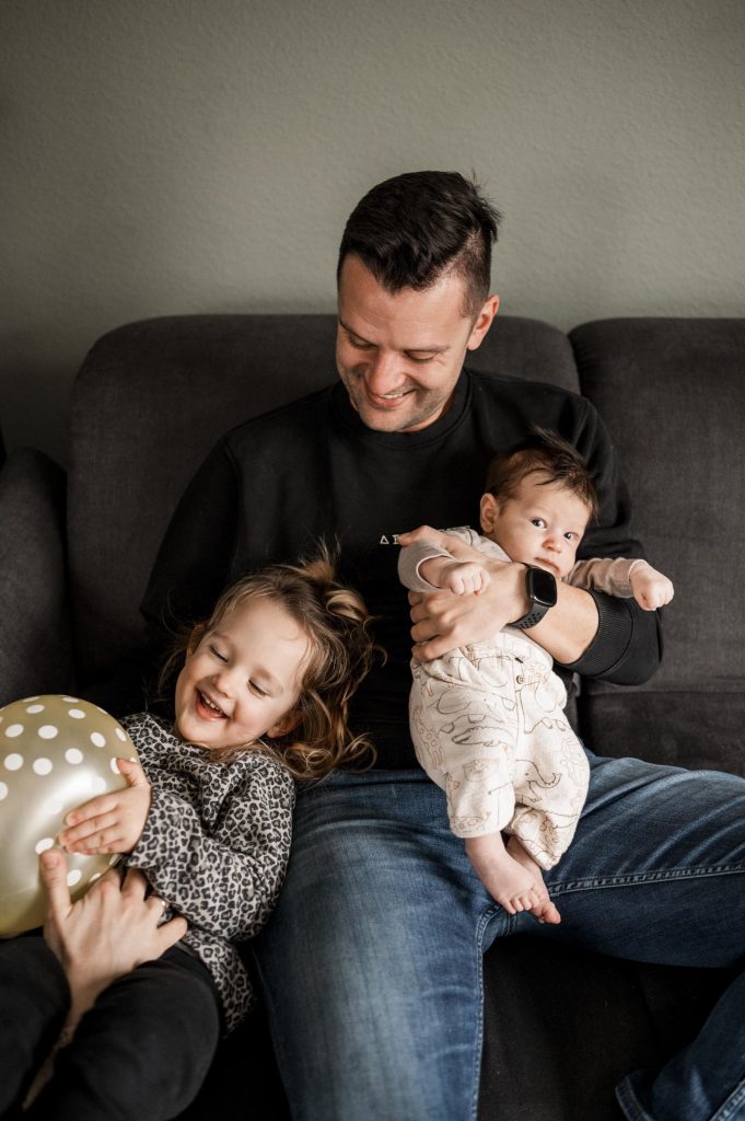 Natürliche Babyfotos zu Hause Stuttgart